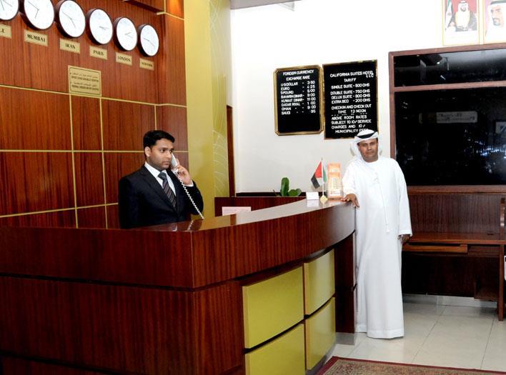 Oyo 274 California Suites Füceyre Dış mekan fotoğraf