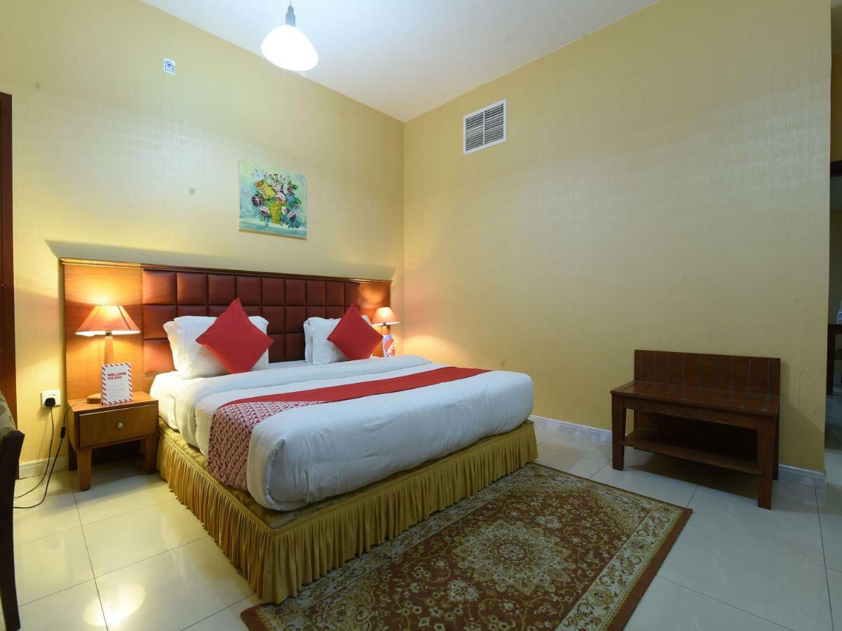 Oyo 274 California Suites Füceyre Dış mekan fotoğraf