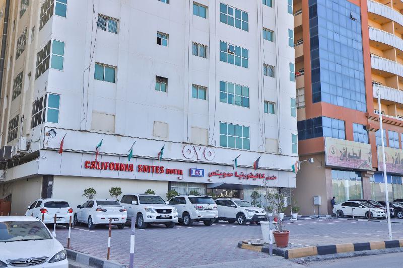 Oyo 274 California Suites Füceyre Dış mekan fotoğraf