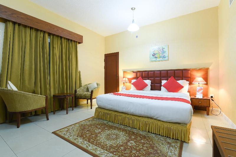 Oyo 274 California Suites Füceyre Dış mekan fotoğraf